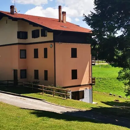 Apartment Casa Costa - Residenze Bucaneve *